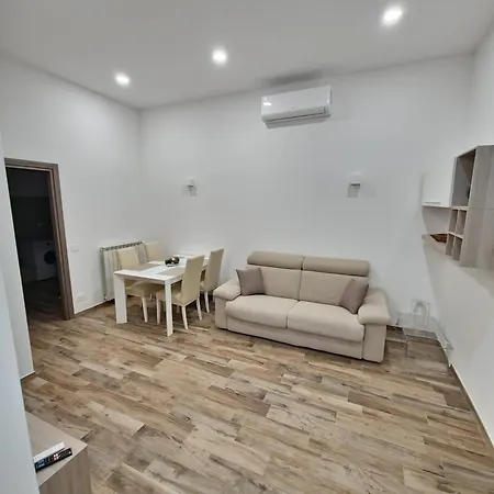 Apartment Daisy Acilia